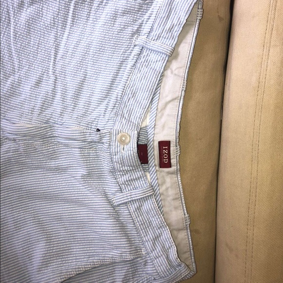 Izod Seersucker Shorts - Picture 3 of 3